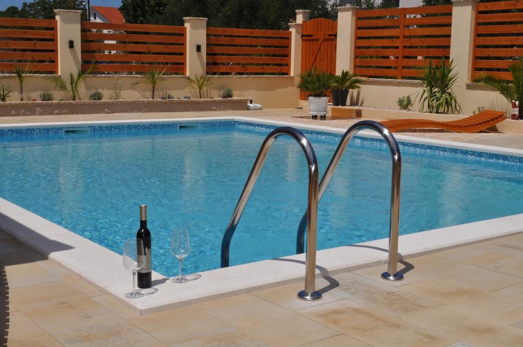 Apartmani Galeb Биоград на Мору Екстериор снимка